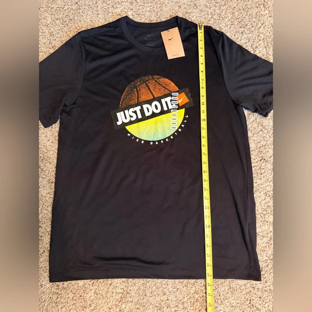 Nike Dri-FIT Just Do It Basketball Graphic T-Shirt Men’s Large Black NWT
